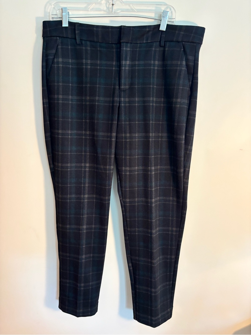 Liverpool Los Angeles Black/Dark Green Plaid Straight-Leg Dress Pants